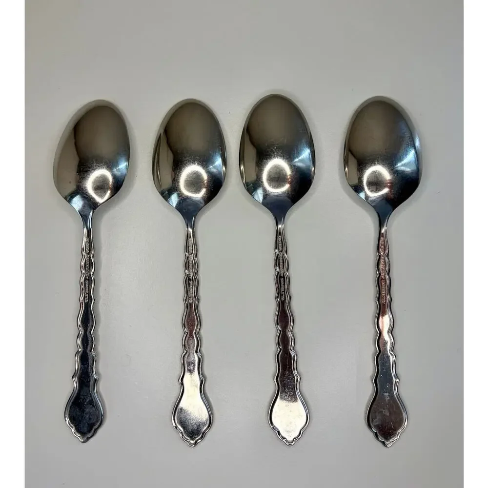 Oneida Cello Place/Oval Soup Spoon Set of 4